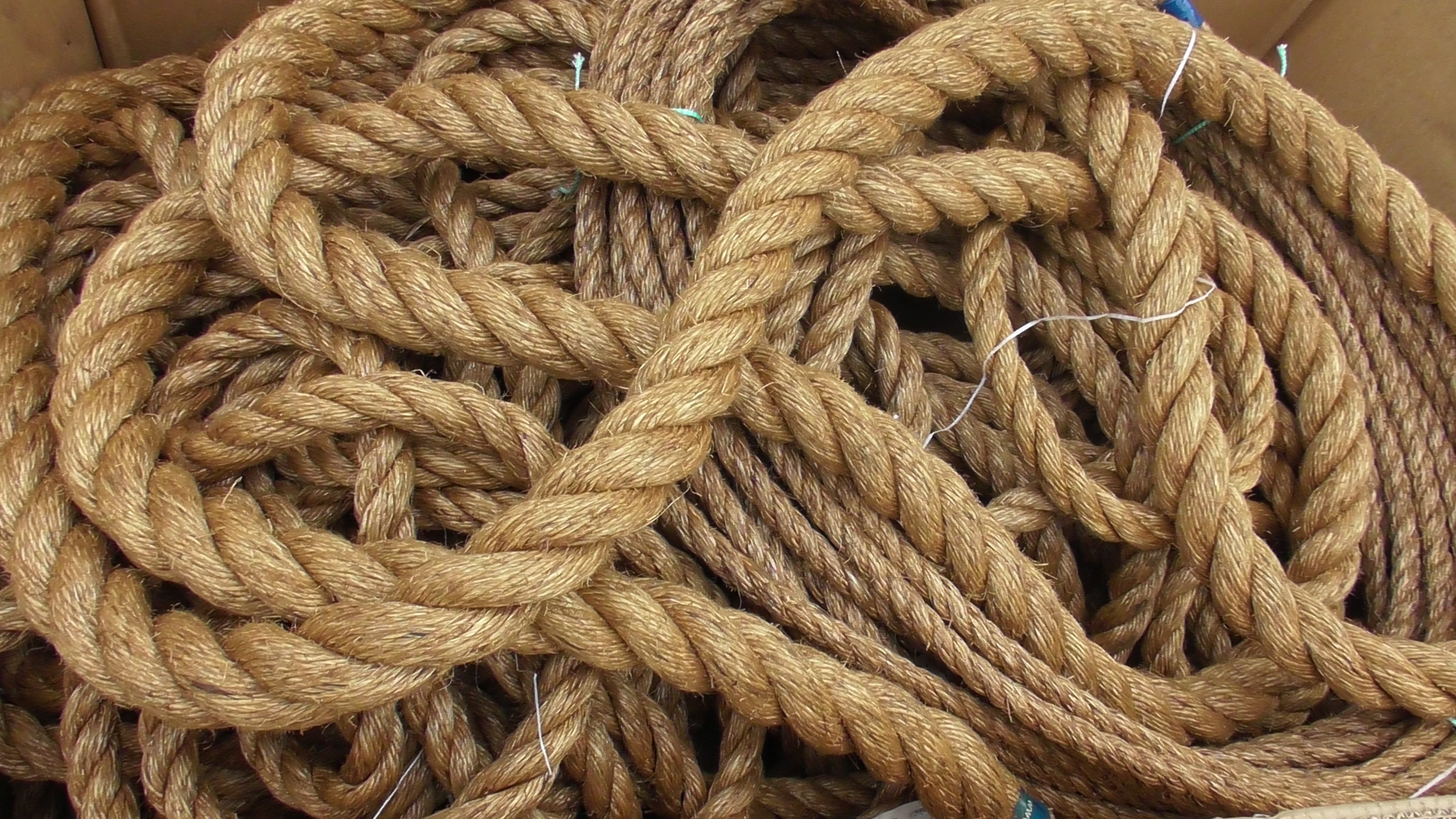 Special Manila Shorts 28mm x 124 meter long - Action Outdoors Kiwi