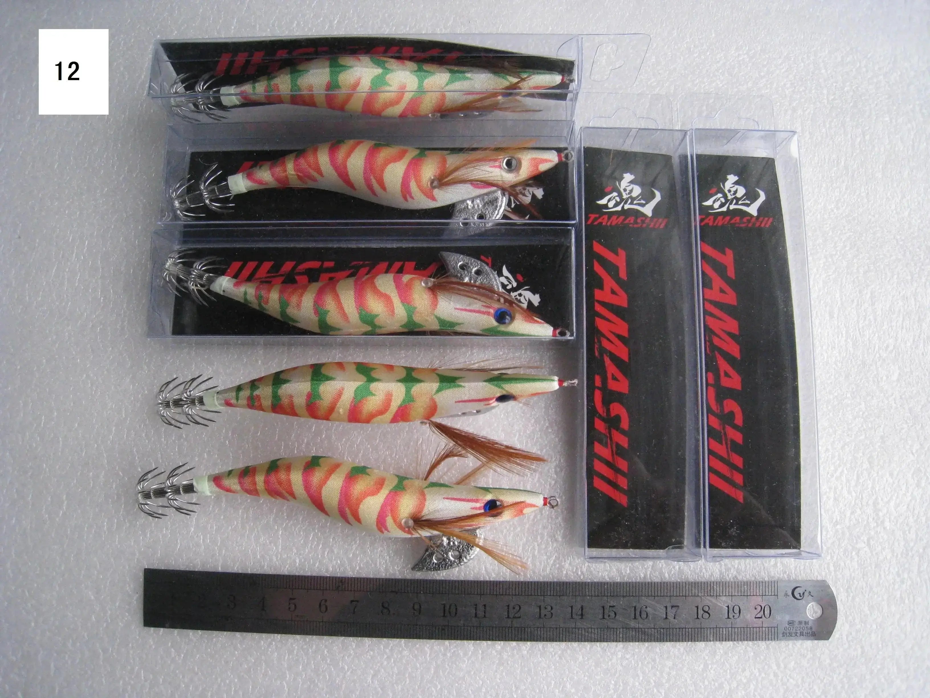 China China 12 / 2.5 20pcs 3.5# squid jigs (13.5cm 20g)squid hook fishing lure ,jig bait, wood shrimp.fishingtackle .