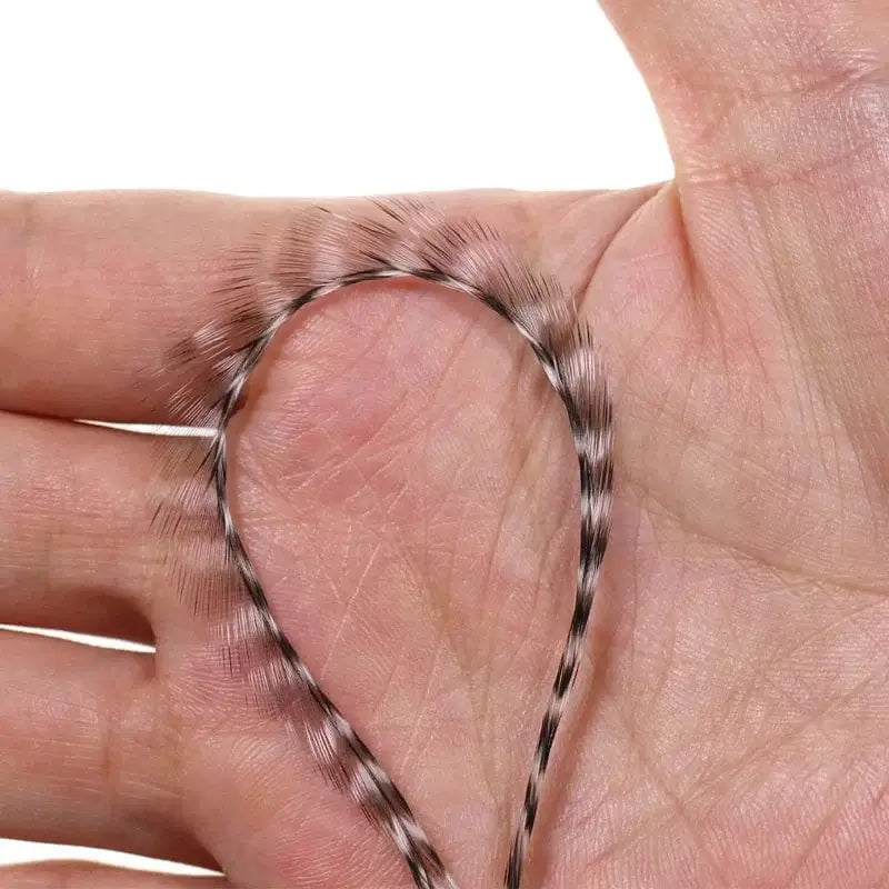 China China 20cm-30cm Natural Rooster Saddle For Fishing Flies Tying Material Fly Tying Saddle Hackle Grizzly Rooster Hair Feather Wholesale