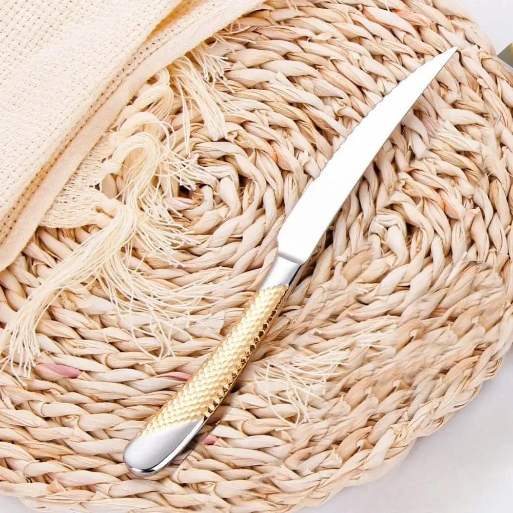 China China 9" Ultra-Sharp 2 in 1 Glossy Steak Knife Dinner Knife Set With Gold Plated Hammered Handle Table Knife Cutlery Dishwasher Safe