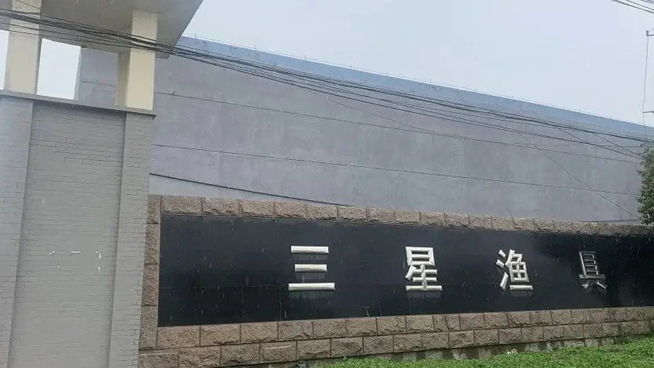 China Lures 16CM/25CM Squid Skirt Trolling Fishing Lure Marlin Tuna Mahi Dolphin Shark Deep Sea Fishing Lure