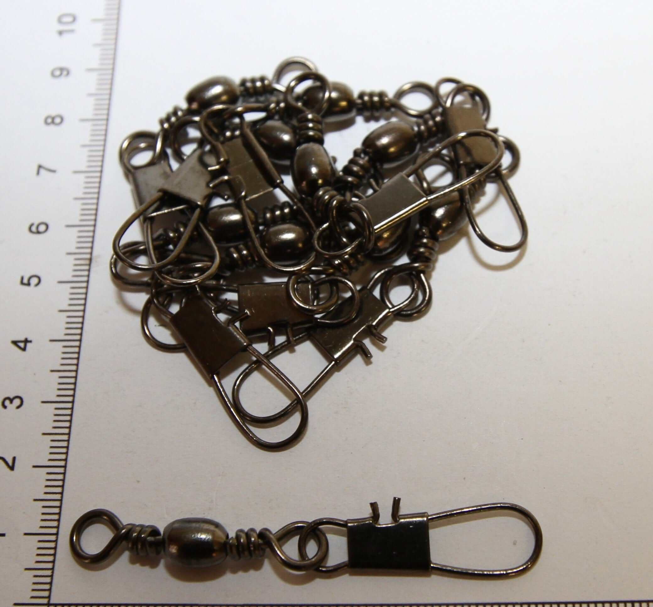 Decoro HOOKS Bulk Barrel Swivel Black 5/0 + Interlock Snap 100pk