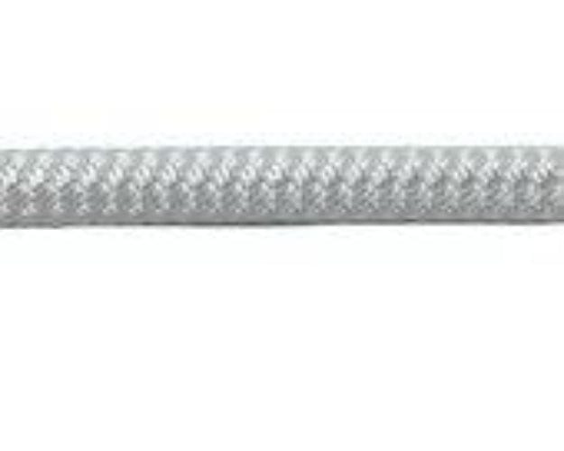 22mm Advantage Dyneema Rope 100 Meters shown in close-up detail of the braided exterior.