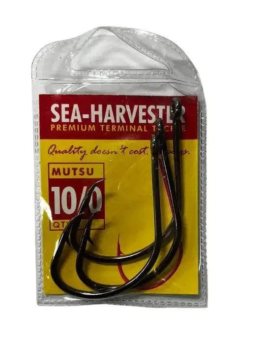 Mutsu Hook 10/0 Pkt 3 packaged in Sea Harvest tackle, featuring strong self-setting hooks for fishing.