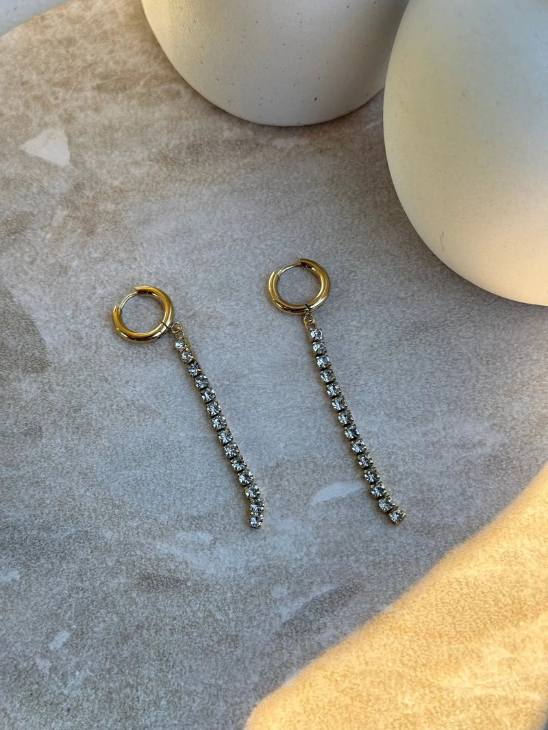 Māhina Roa Gold Huggies by Tahana Jewellery