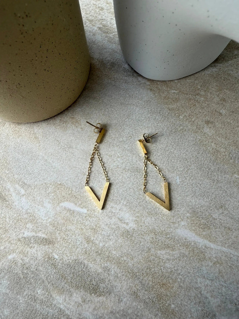 Kōrama V Gold Earrings by Tahana Jewellery