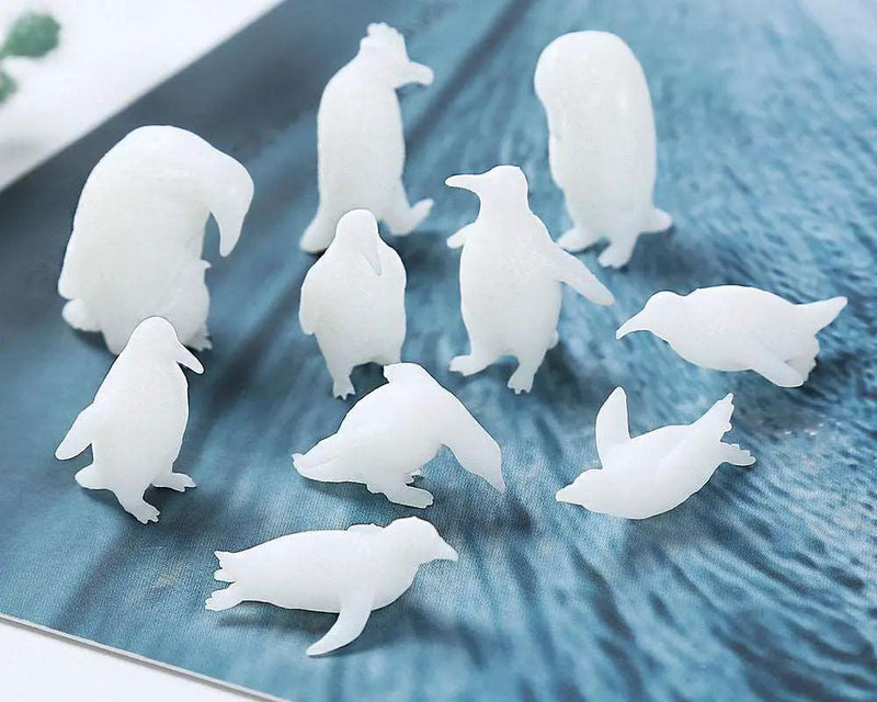 3D Model Resin Mould Decoration Resin Filler Simulated - Penguin by Resin Art NZ