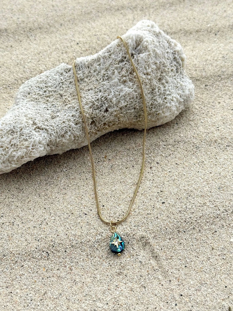The Whetū Ata Gold Set by Tahana Jewellery