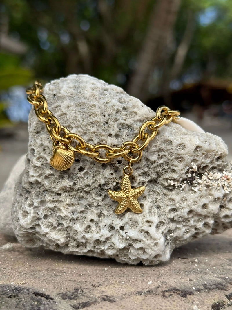 Moana Toiora Gold Bracelet by Tahana Jewellery