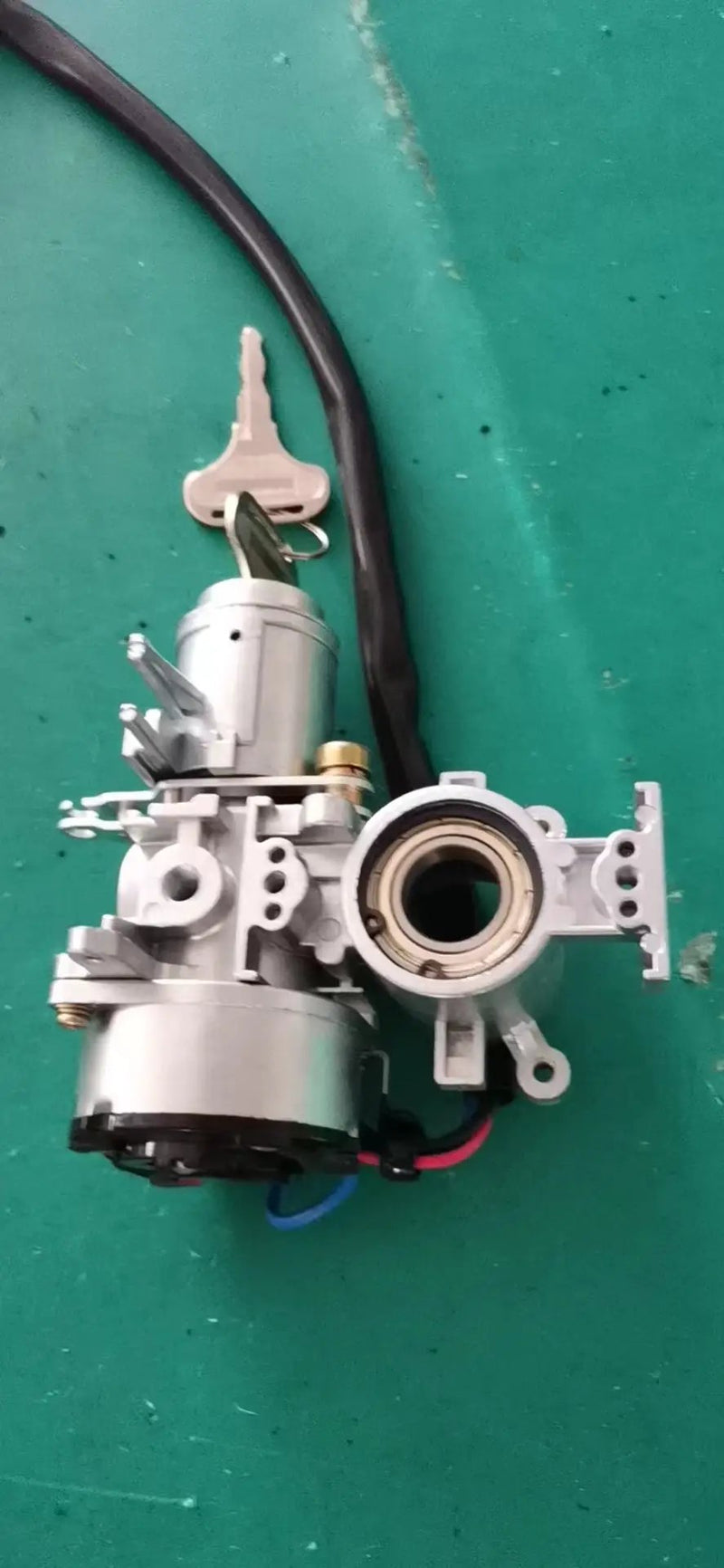 IGNITION SWITCH AND BARREL AND KEY SET SUIT CANTER FUSO 1986-1996 CE2001 YCE2001 MB482805 by JBH AUTO PARTS