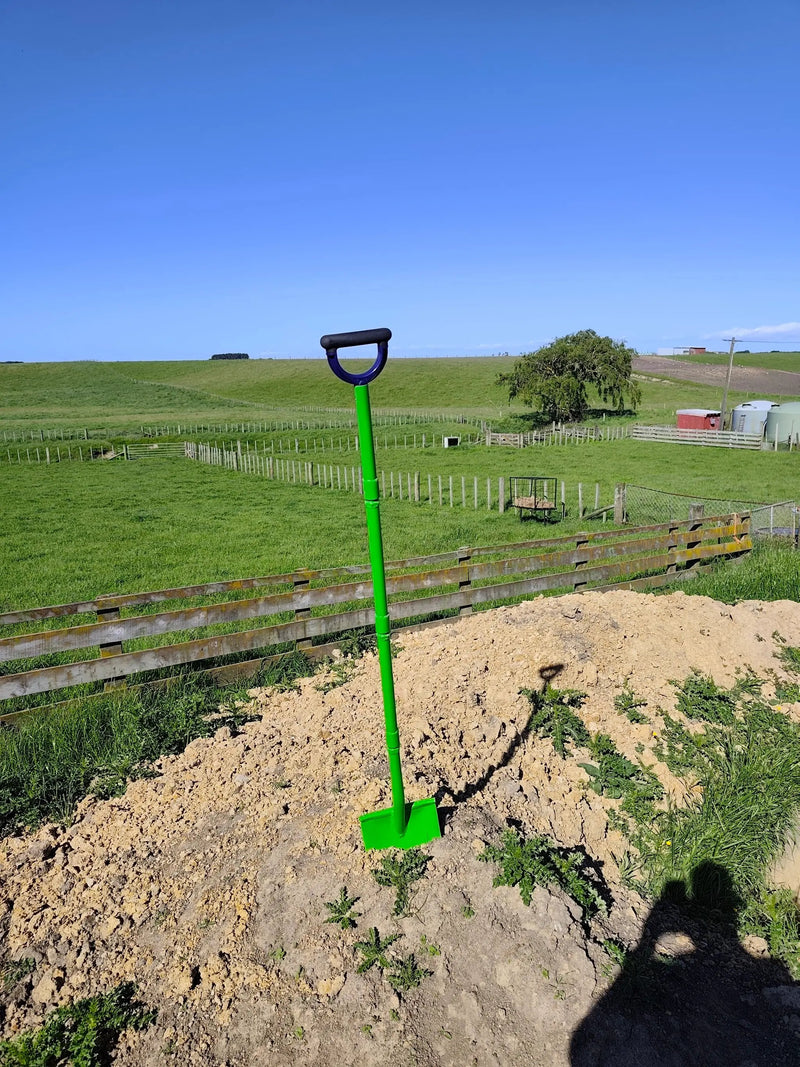 MSE Outfitters Premium Takedown Shovel by Mead's Supply & Equipment Outfitters limited