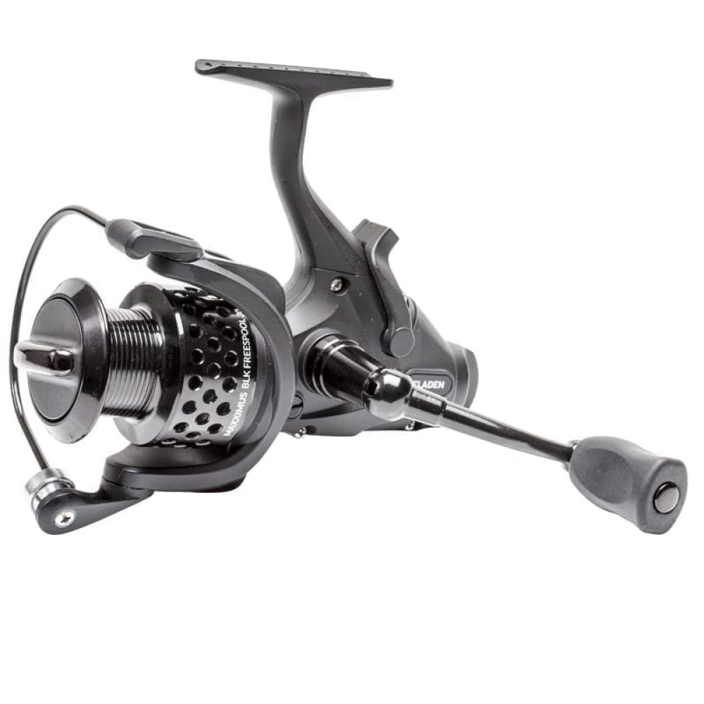 Reel Baitrunner Maxximus BLK Freespool 3300 - Action Outdoors Kiwi