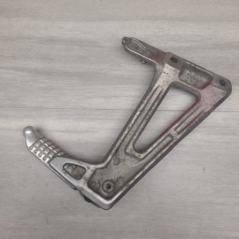 GSF250V Left passenger peg mount by Motor Morgue