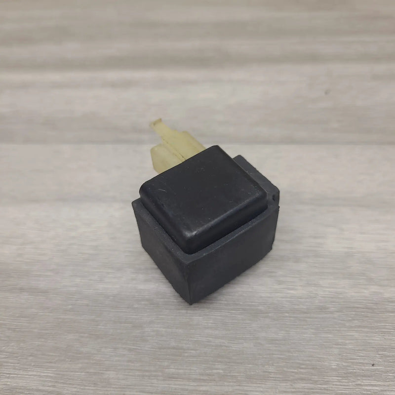 GSF250V Relay (2 Pin) by Motor Morgue