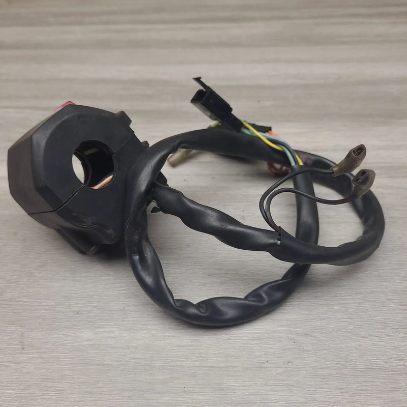 GSF250V Right switch block by Motor Morgue