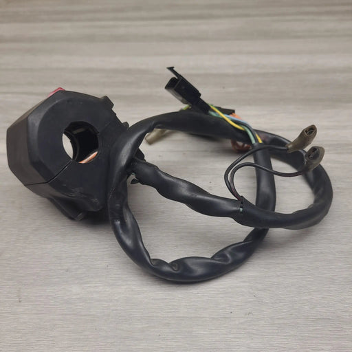GSF250V Right switch block by Motor Morgue