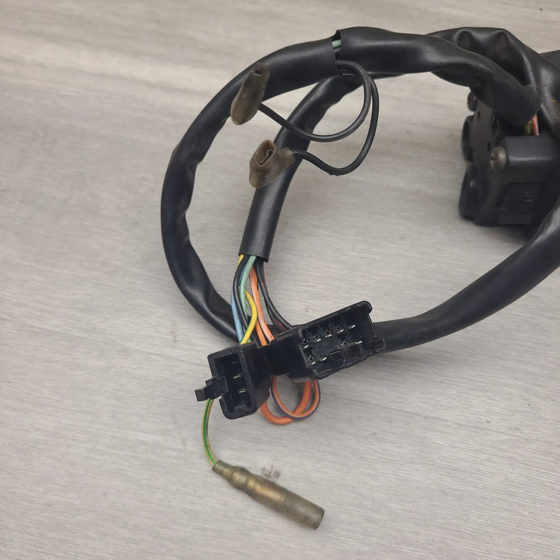 GSF250V Right switch block by Motor Morgue