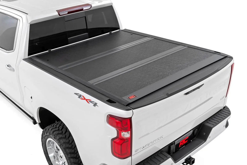 Hard Low Profile Bed Cover Chevy/GMC Sierra 1500 (19-26)/Silverado 1500 (19-26) by Magwarehouse.com