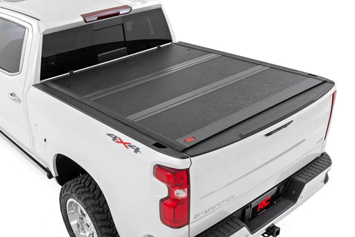 Hard Low Profile Bed Cover Chevy/GMC Sierra 1500 (19-26)/Silverado 1500 (19-26) by Magwarehouse.com