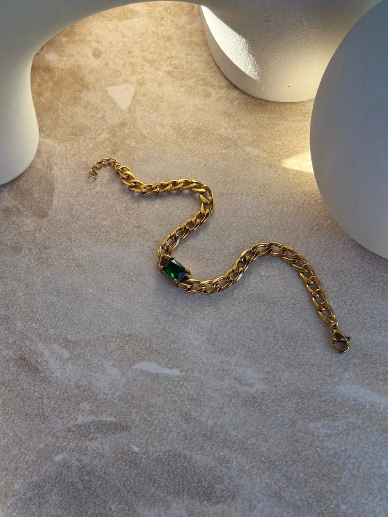 Tāhū Kākāriki Gold Bracelet by Tahana Jewellery