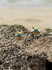 Whetū Kikorangi Gold Earrings by Tahana Jewellery