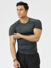 Power Seamless T-shirt Grey by Fuaark Nz