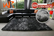 Silk Black/White rug 2x1.4m by Kiwi Grab