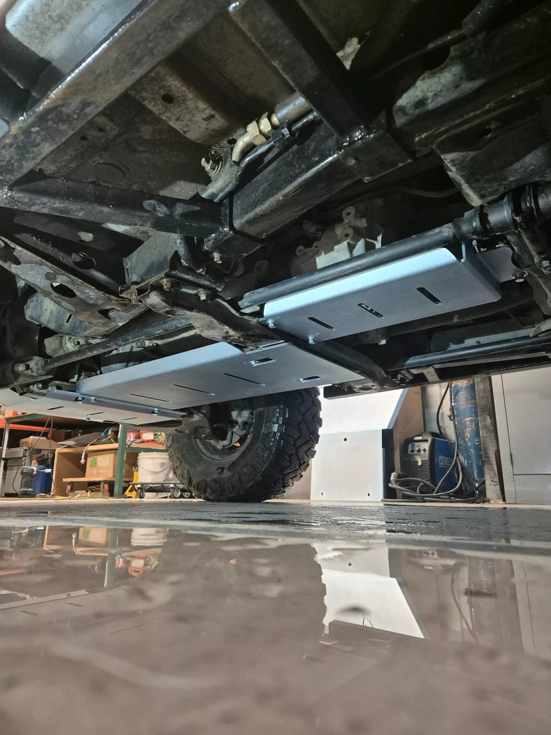 Mitsubishi Pajero Gen 2 Bash Plates by ACFab