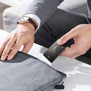 Hoco Smart Wireless Tracker Card & Wireless Charging (E92) by techplus