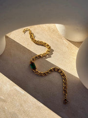 Tāhū Kākāriki Gold Set by Tahana Jewellery