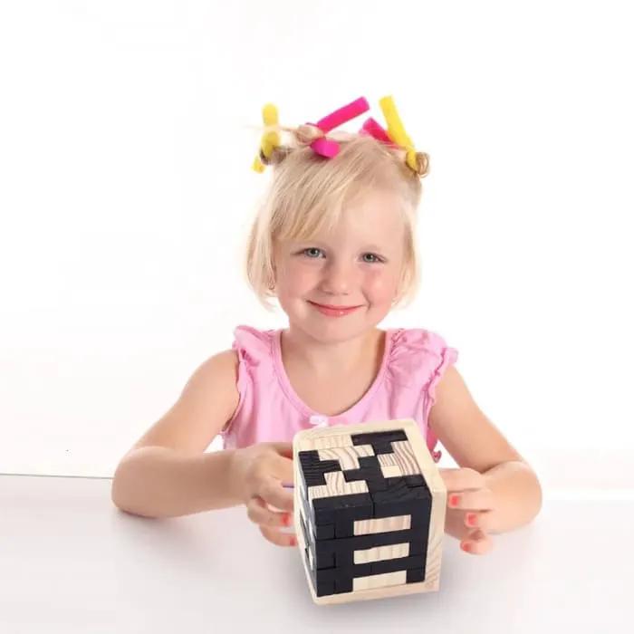 3D Cube Puzzle by 9eight5
