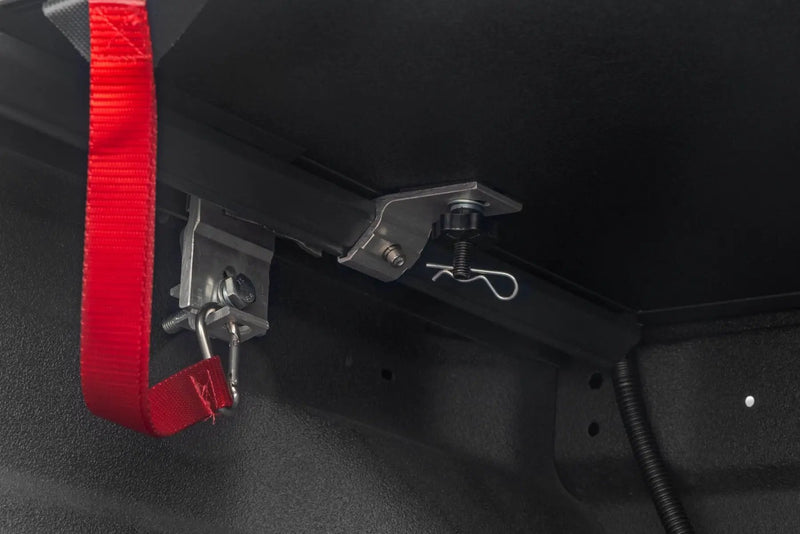 Hard Low Profile Bed Cover 5' Bed Jeep Gladiator JT 4WD (2020-2026) by Magwarehouse.com