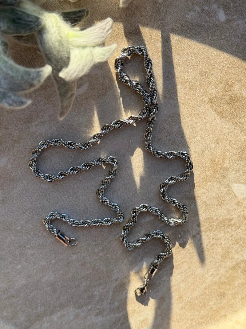 Hiriwa Hononga Set by Tahana Jewellery
