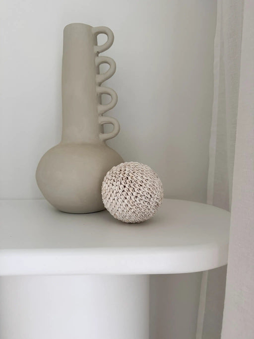 Inkah Limited Natural White Shell Ball Trio Set For Coastal Decor Natural White Shell Ball Trio Set For Coastal Decor