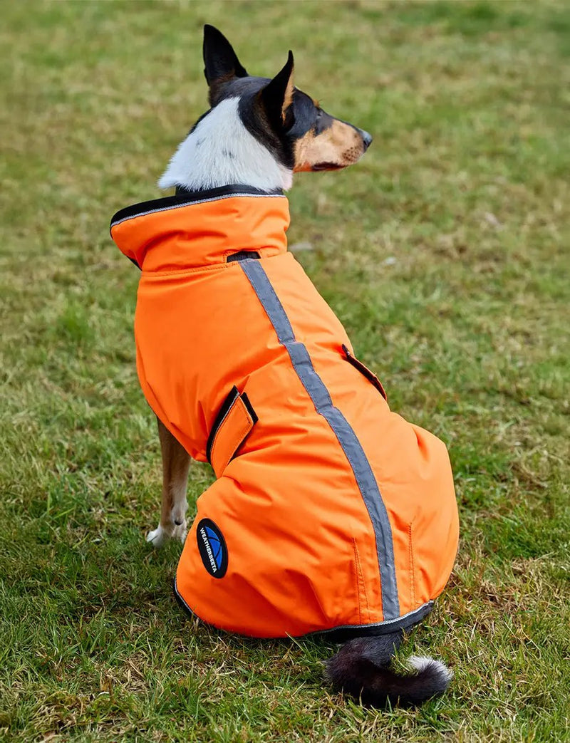 WeatherBeeta ComFiTec Reflective 300D Deluxe Showerproof Dog Coat by WeatherBeeta