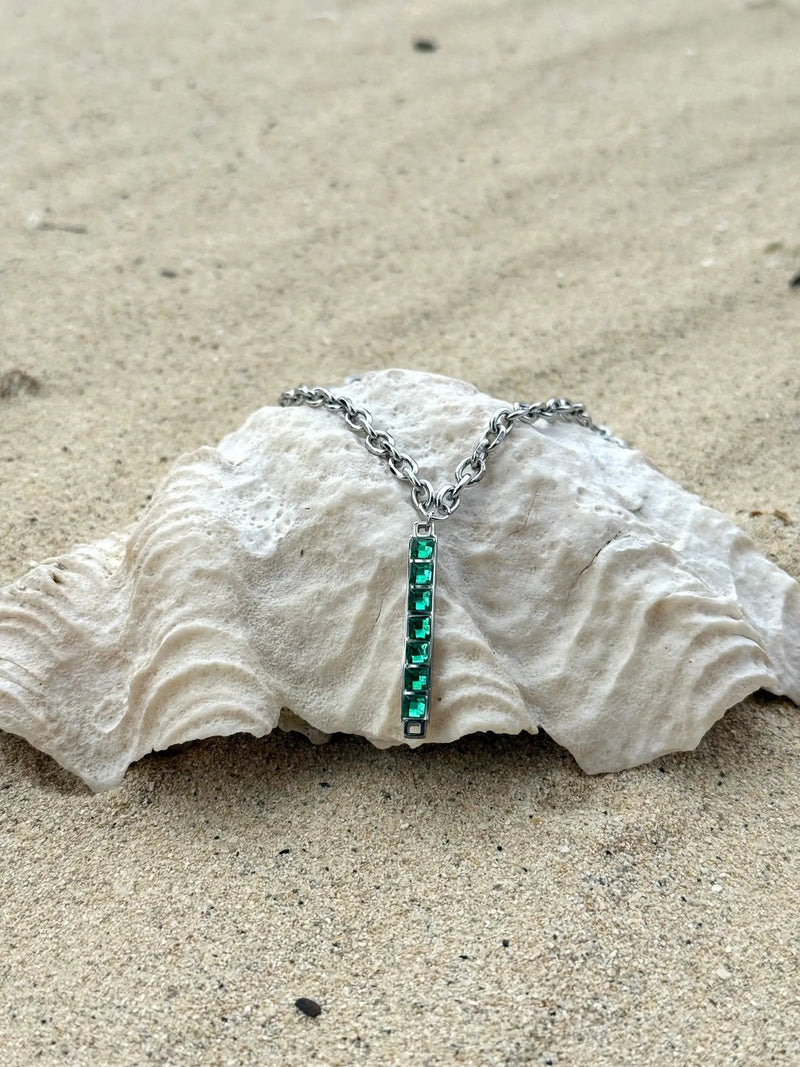 Tāhū Hiriwa Kākāriki Silver Set by Tahana Jewellery