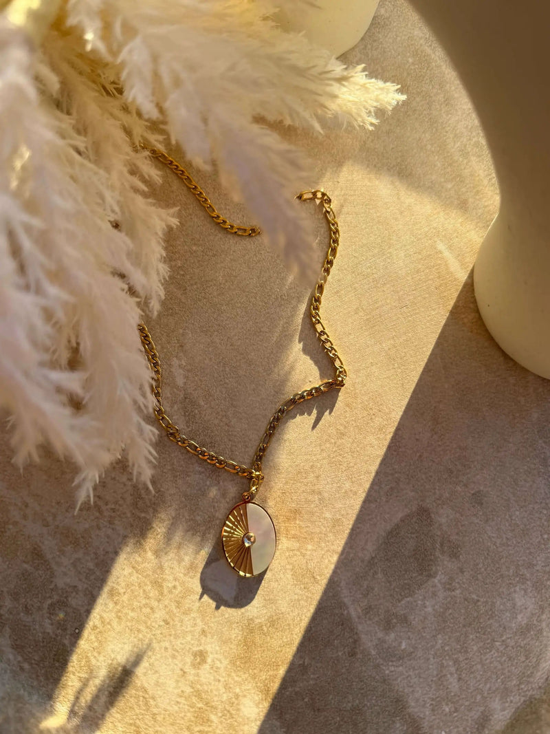 Pāua Whetū Gold Necklace by Tahana Jewellery