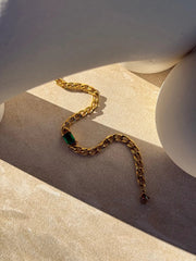 Tāhū Kākāriki Gold Bracelet by Tahana Jewellery