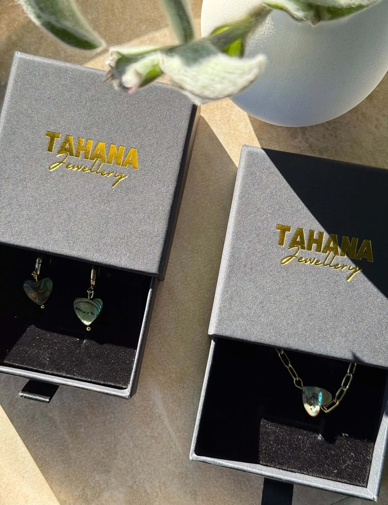 Pāua Heart Set by Tahana Jewellery