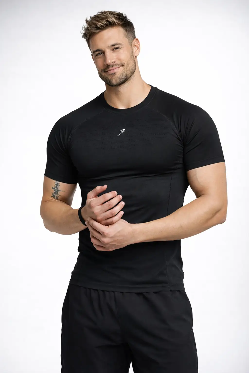Power Seamless T-shirt Black by Fuaark Nz