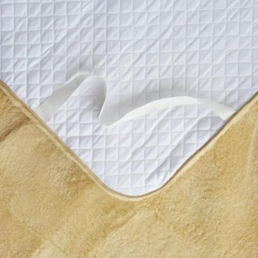 Bed Underlay by Classic Sheepskins
