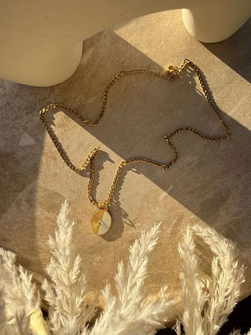 Pāua Whetū Gold Necklace by Tahana Jewellery