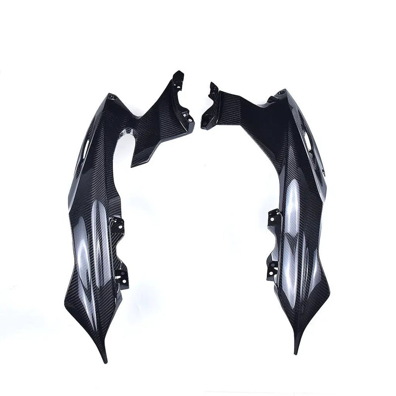 YAMAHA R6 (Side Fairing Upper Mid) Dry Carbon by CARBONISE