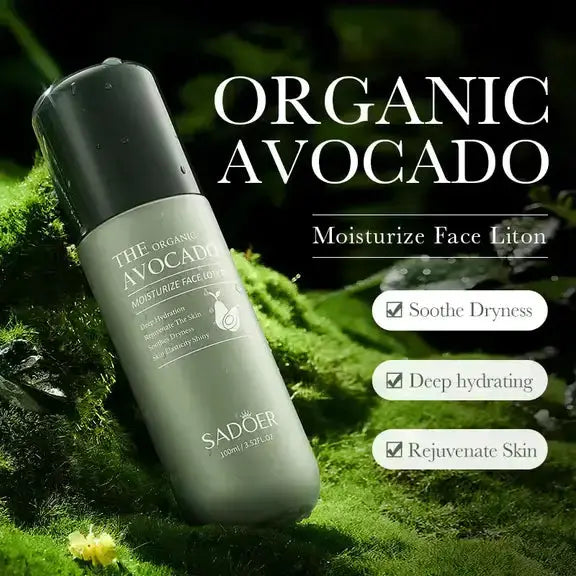 SADOER 6-Piece Avocado Skincare Set by Poppy Gifts