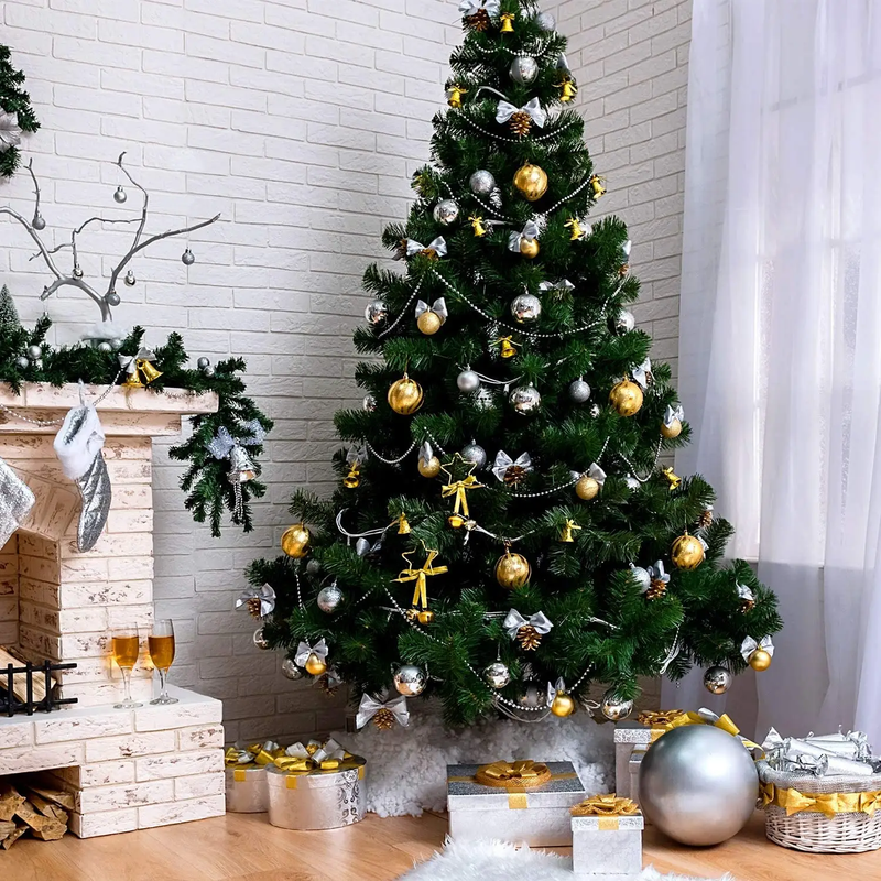 Christmas Tree Decorations by salelink.co.nz