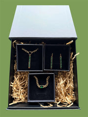 Tāhū Kākāriki Gold Set by Tahana Jewellery