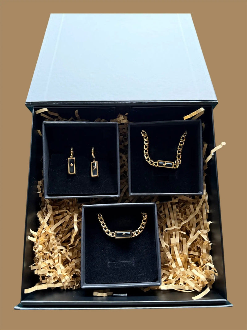 Whetū & Marama Pango Set by Tahana Jewellery