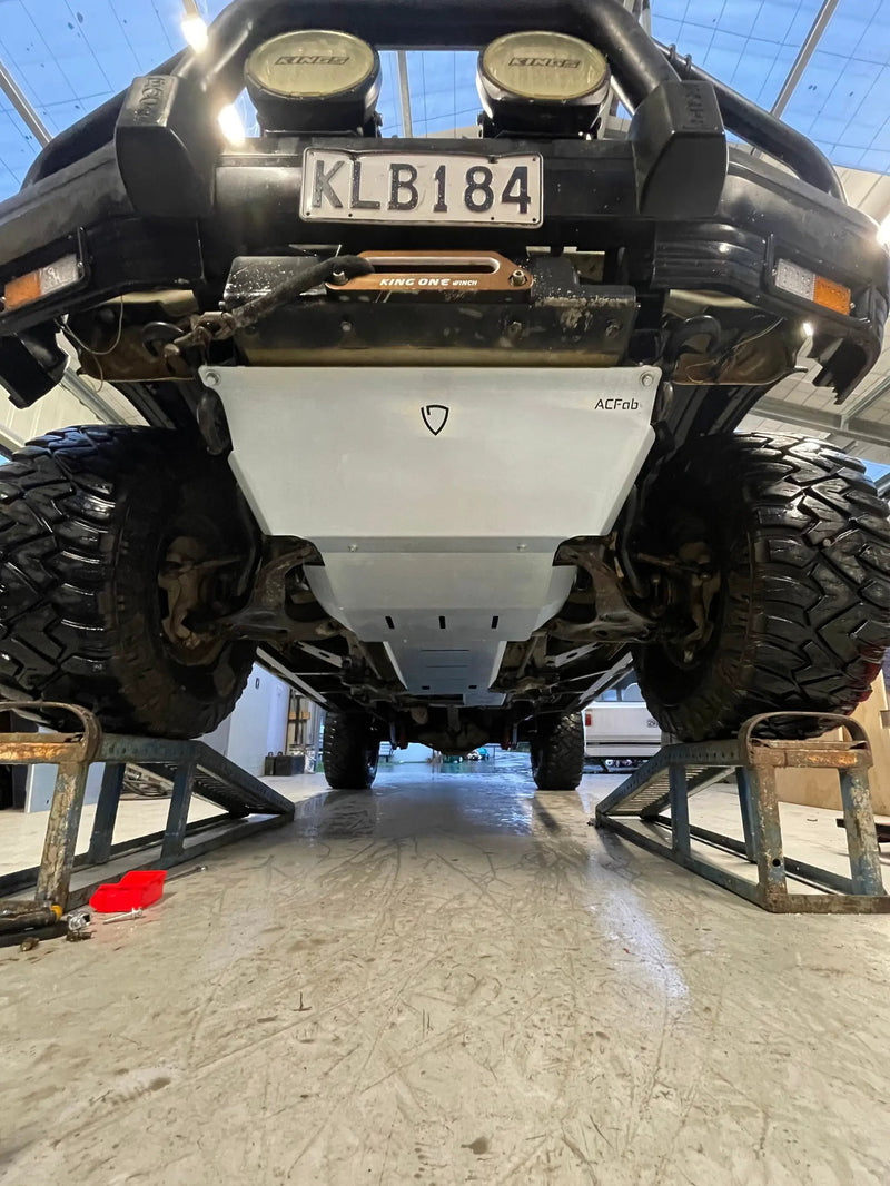 Mitsubishi Pajero Gen 2 Bash Plates by ACFab