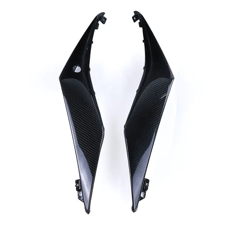 YAMAHA R3 (Tank Side Cover) Dry Carbon by CARBONISE