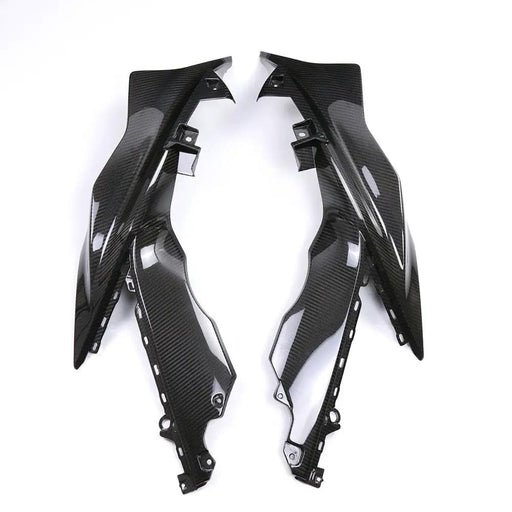 YAMAHA R3 (Side Fairing) Dry Carbon by CARBONISE